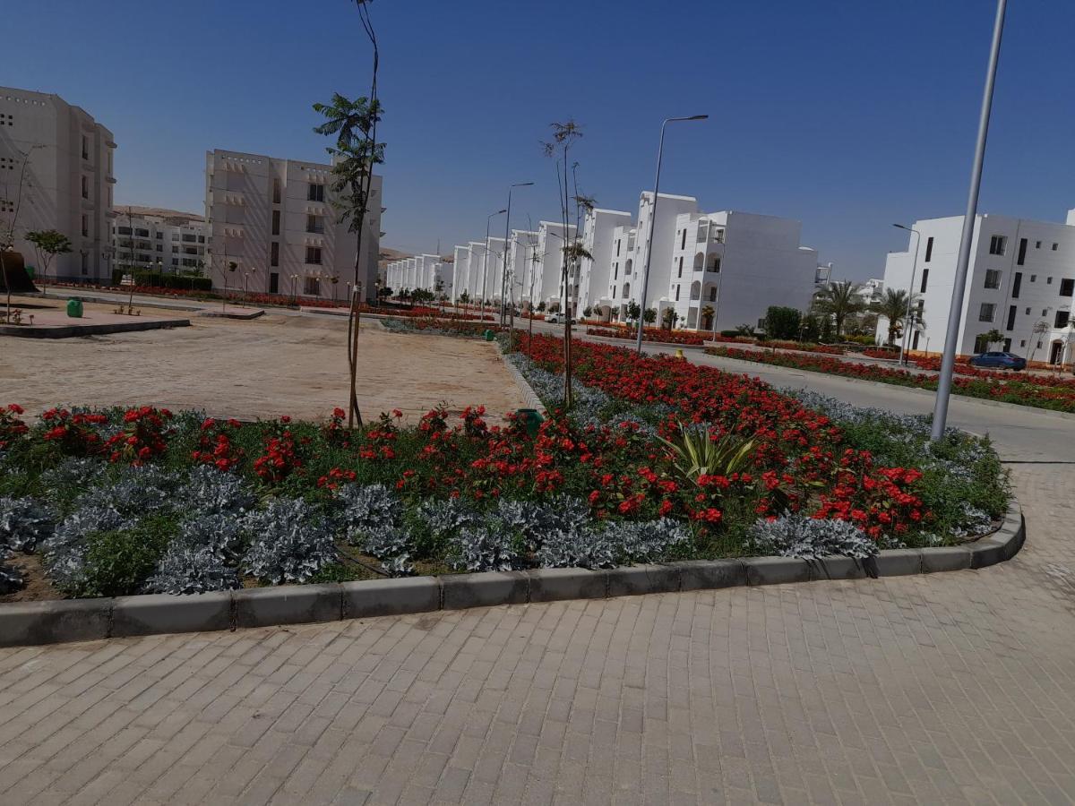 شاليه فرش فندقي بقرية بالميرا بيتش العين السخنه للعائلات Айн-Сохна Экстерьер фото